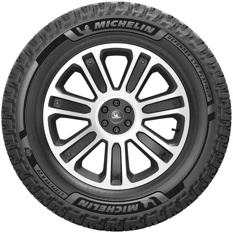 MICHELIN Defender LTX Platinum